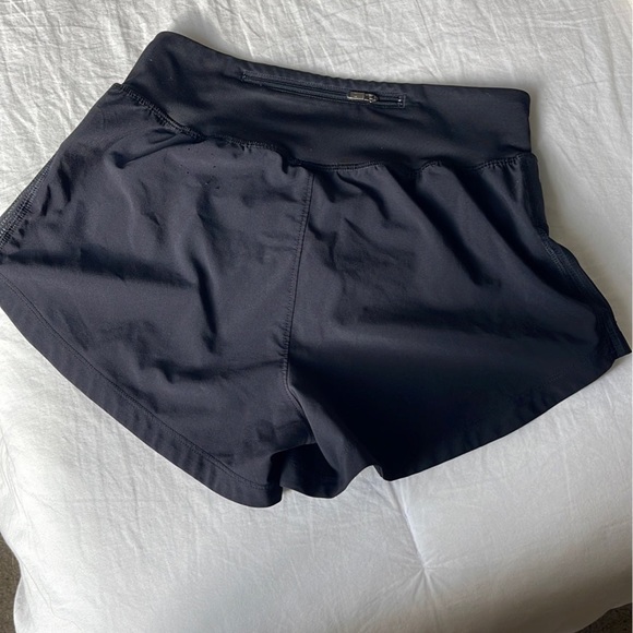 Black under armour running shorts - Picture 1 of 2